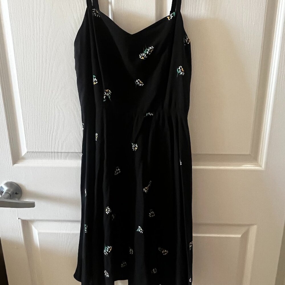 Old Navy Daisy Dress